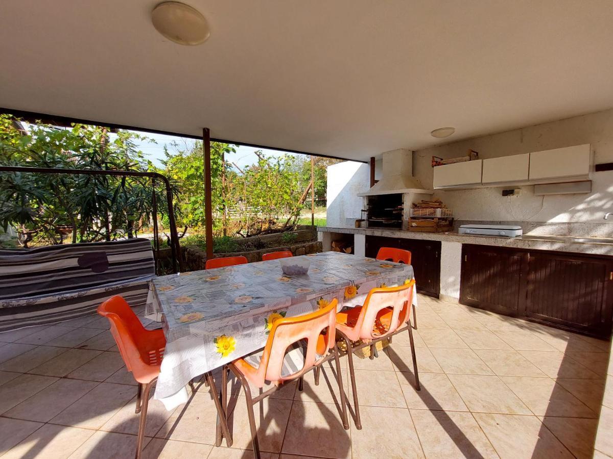 Apartments Vilim Pinezići Extérieur photo